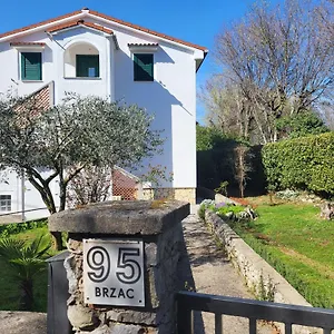  Apartmán Skrnjug